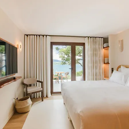 Hotel Tinah Saint-Tropez