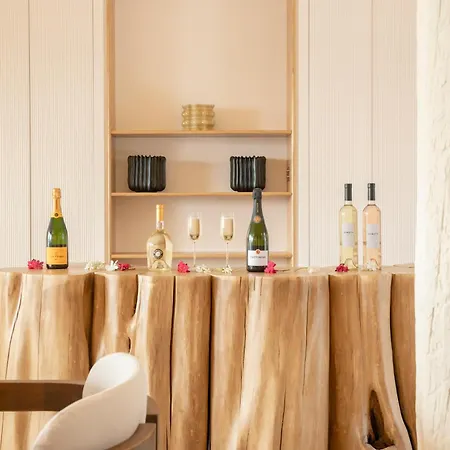 Hotel Tinah Saint Tropez