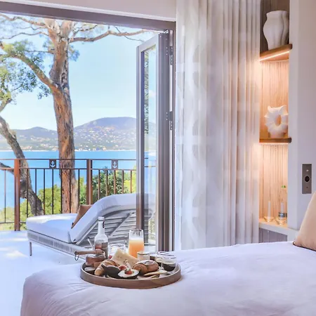 Hotel Tinah 4*