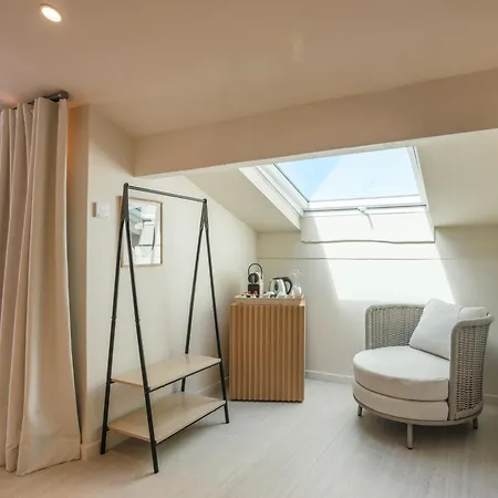 Tinah Hotel 4*