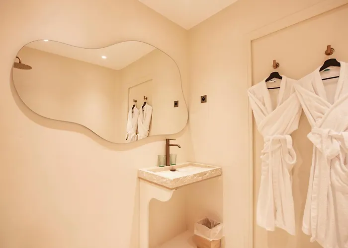 Hotel Tinah Saint-Tropez