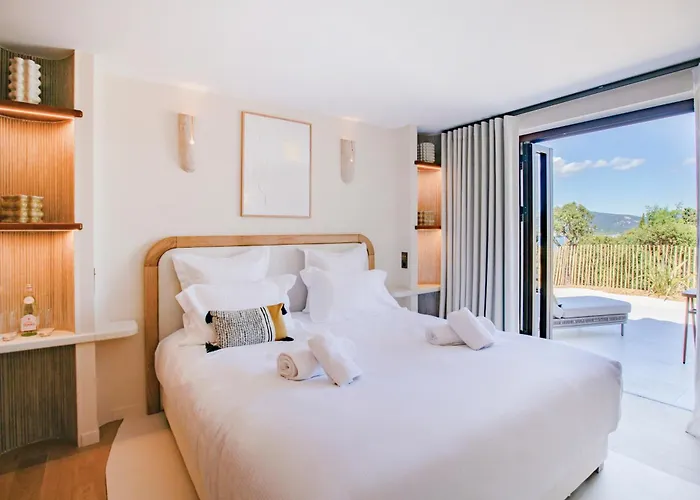 Tinah 4* Saint-Tropez