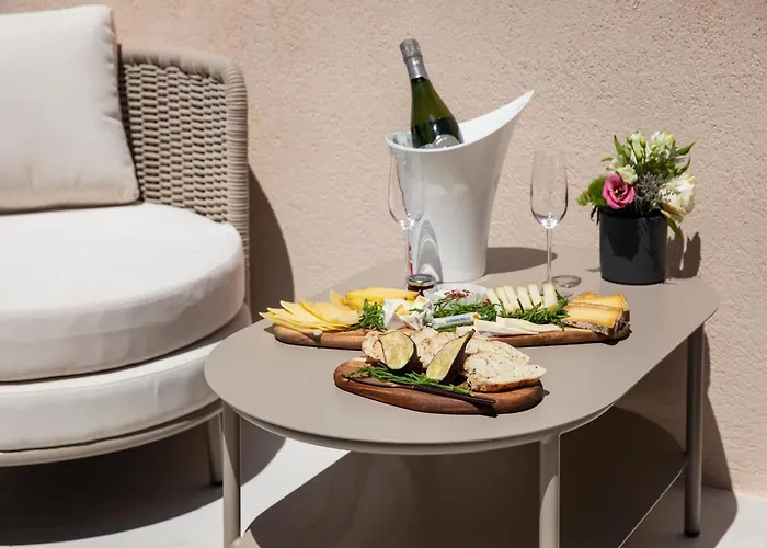 Tinah 4* Saint-Tropez